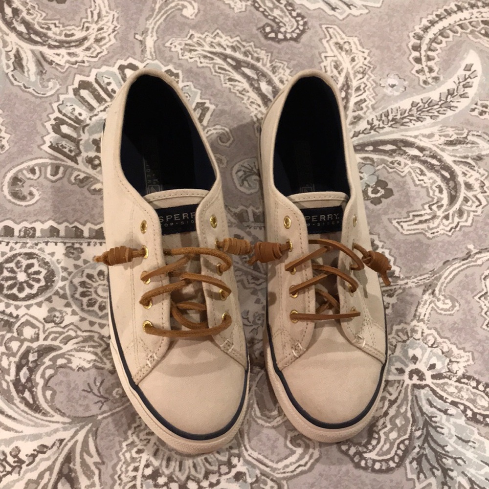 Sperry shoes